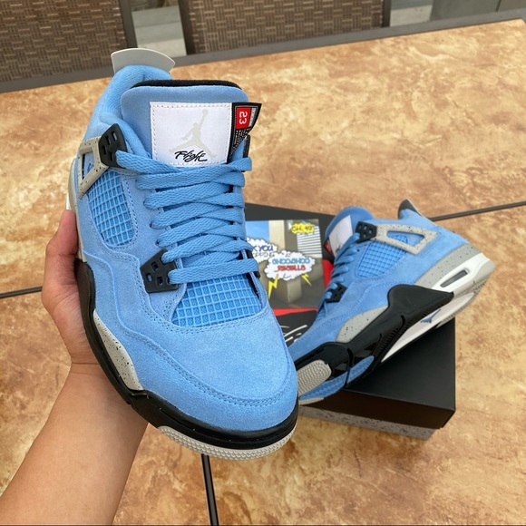 Jordan 4 university blue - Picture 2 of 5